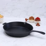 WONDERCHEF - Forza Pre Seasoned 29 cm Cast Iron Fry Pan, Black