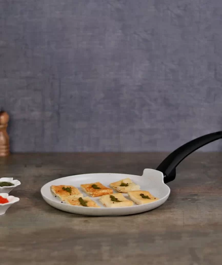 WONDERCHEF - Romano Warm White Non-Stick Dosa Tawa, Black